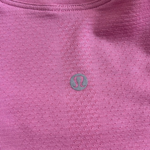 Pink lululemon swiftly tech - Picture 3 of 4